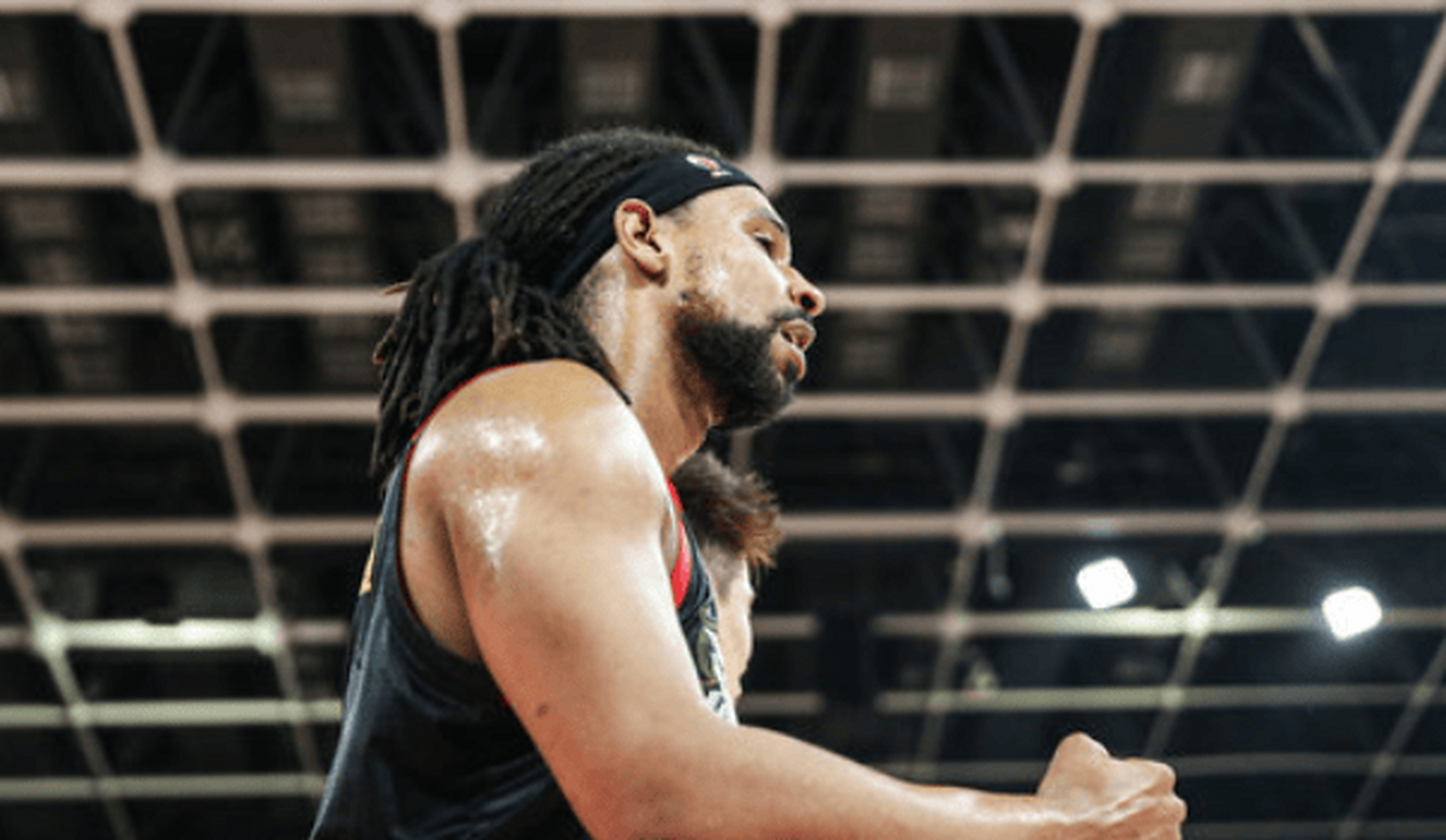 KAIYUN SPORTS-包含赛地聚焦——CBA常规赛加时末段热度飙升，浙江队门线救险，信心回归，阵容厚度经受考验的词条